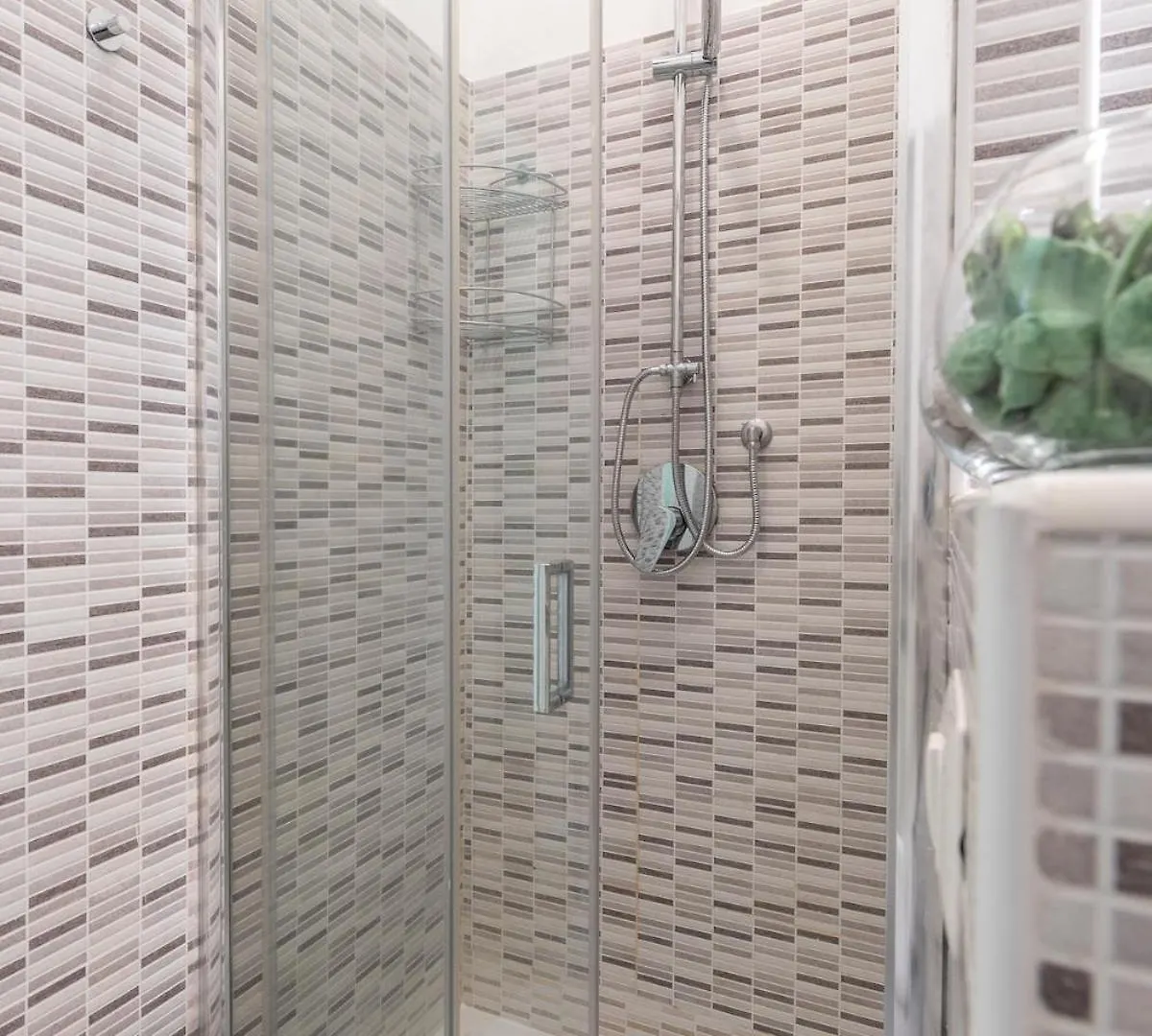 Comfortable Flat Inside Isola And Garibaldi District 밀라노 아파트